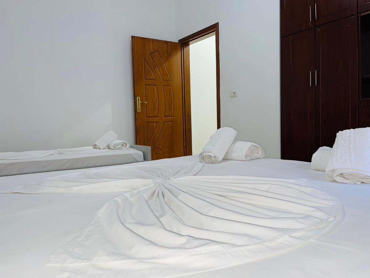 Villa Xhevdet Sarandë 외부 사진