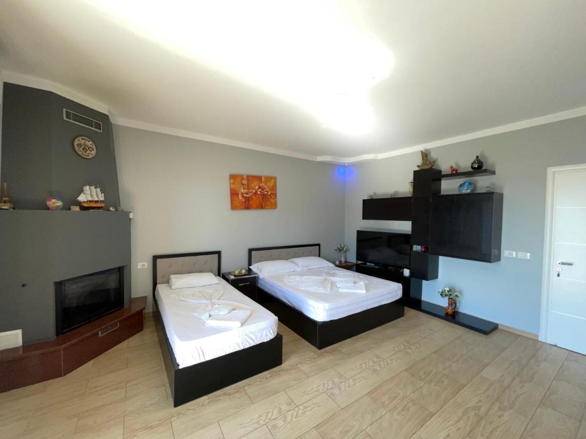 Villa Xhevdet Sarandë 외부 사진