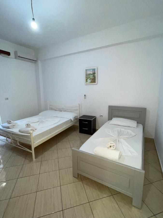 Villa Xhevdet Sarandë 외부 사진