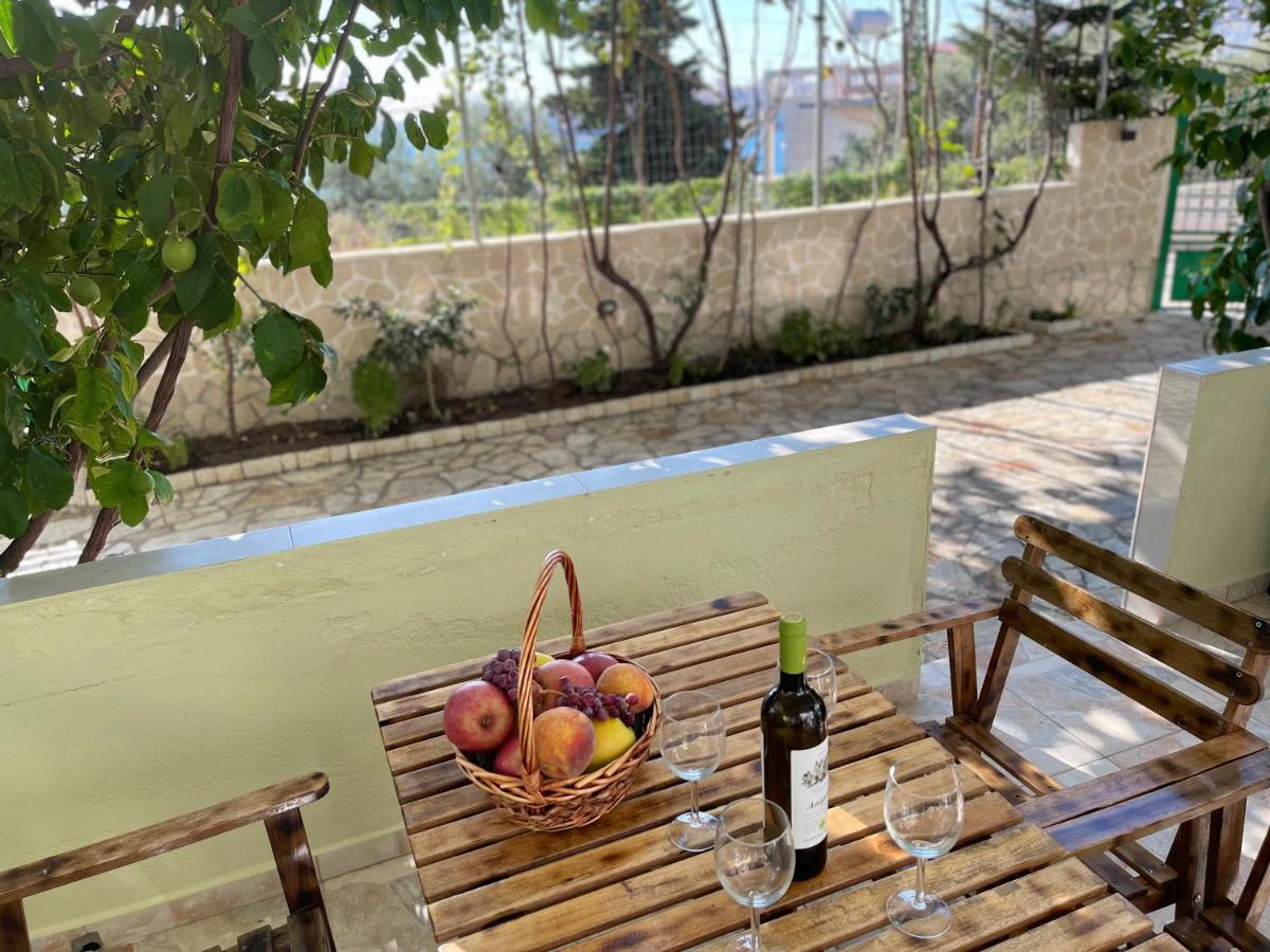 Villa Xhevdet Sarandë 외부 사진