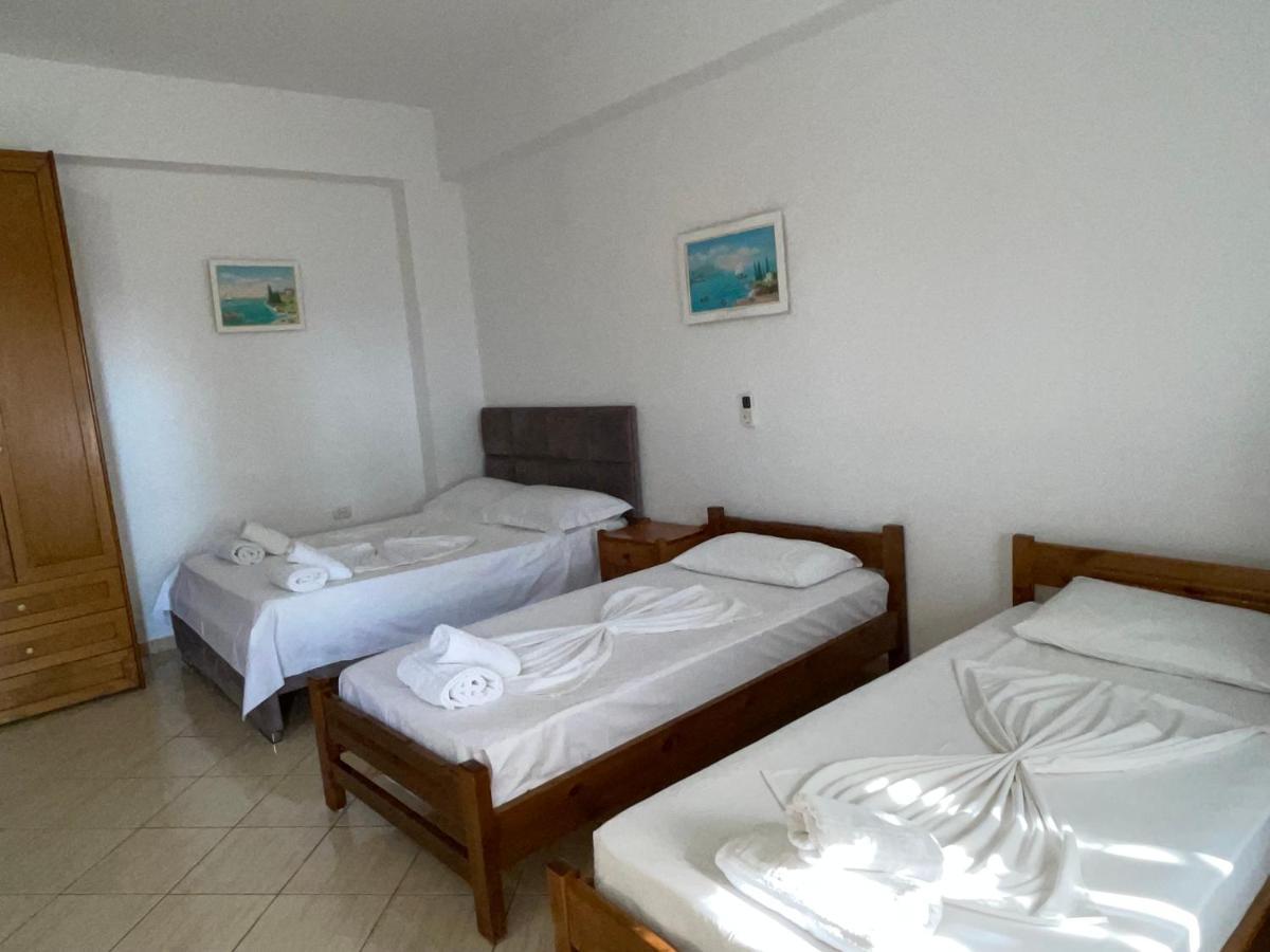Villa Xhevdet Sarandë 외부 사진
